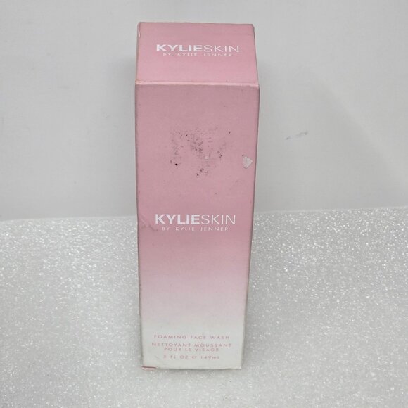 Kylie Skin By Kylie Jenner Foaming Face Wash 5 Fl Oz 149mL - Picture 1 of 2